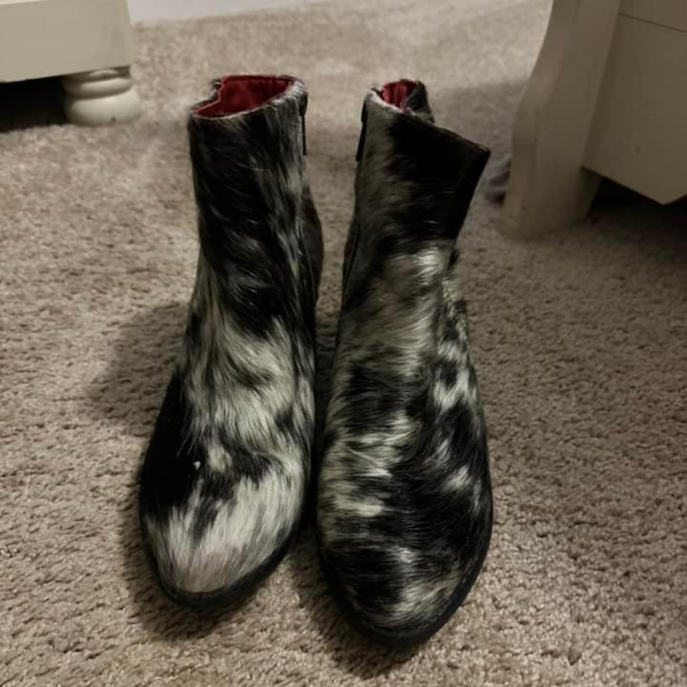Real Cowhide Ankle Boots: Size 8